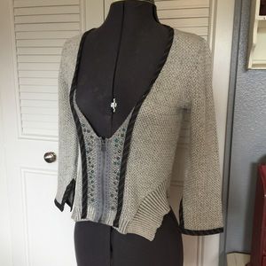 Free People cropped sweater sz xs